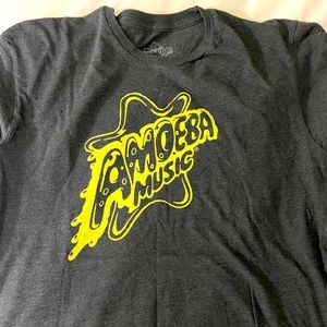 Amoeba music store shirt